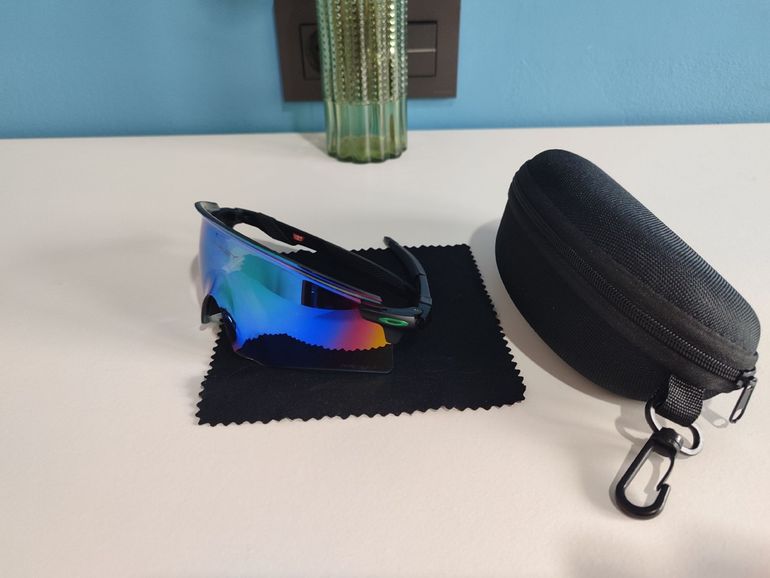 Used Oakley Encoder bike — image 8 of 9