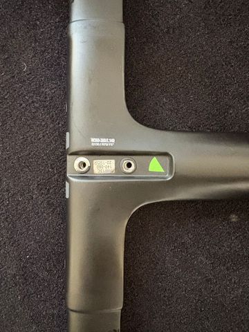 Używany Deda Elementi Alanera Integrated Handlebar bike — zdjęcie 3 z 4