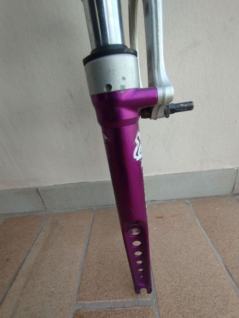 Used Marzocchi XC400 bike — image 9 of 24