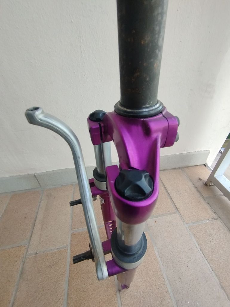 Used Marzocchi XC400 bike — image 19 of 24