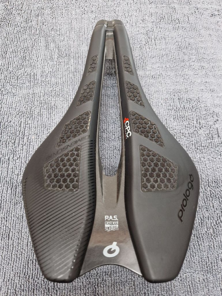 Used Prologo Dimension T4.0 Saddle bike — image 1 of 2