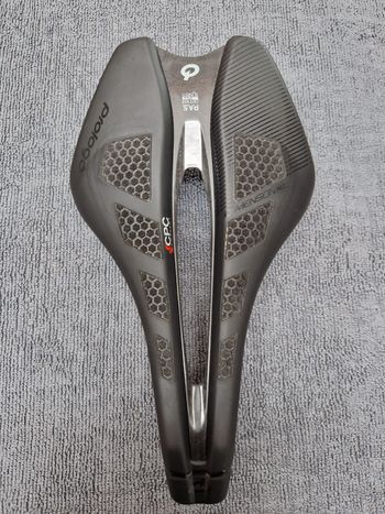 Used Prologo Dimension T4.0 Saddle bike — image 2 of 2
