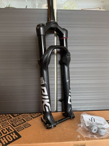 Used RockShox Pike DJ 26" 100mm Fork 2023 bike — image 2 of 14