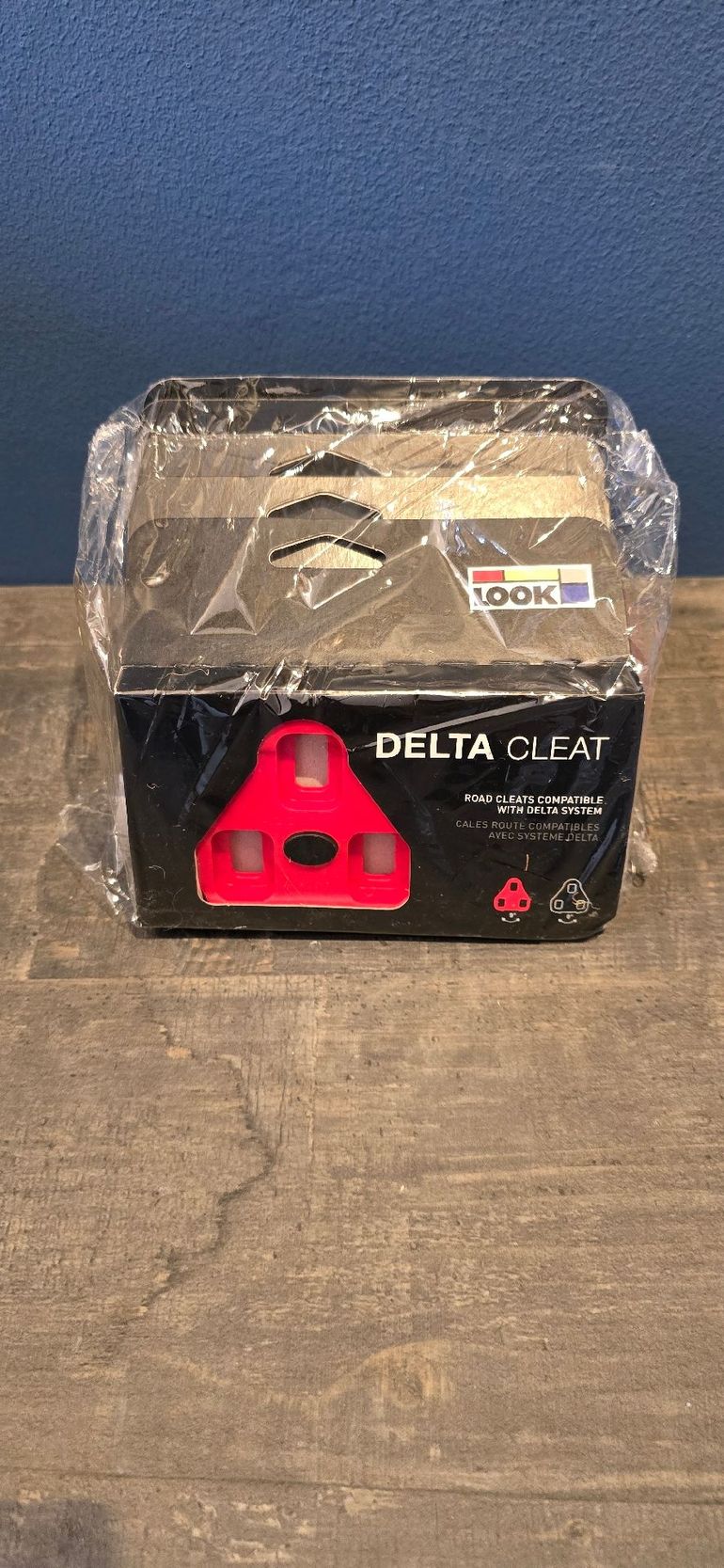 Used Look Delta Grip Red Cleats 5 Pairs bike — image 1 of 4