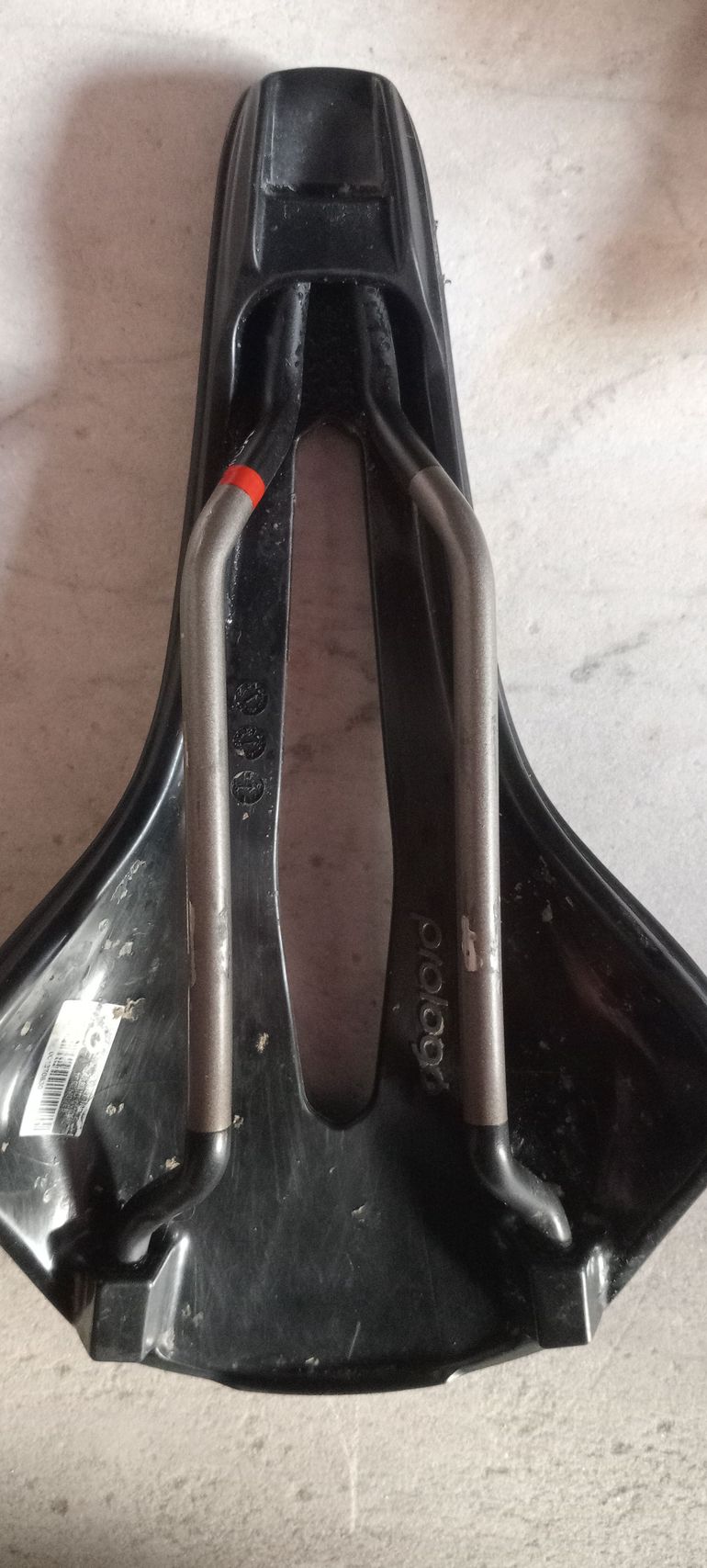 Used Prologo Nago R4 PAS Saddle bike — image 1 of 3