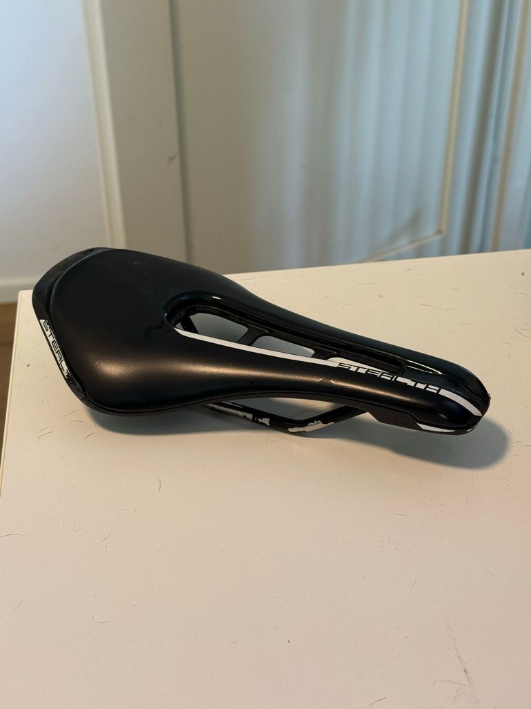 Used Pro Stealth Saddle bike — image 1 of 6