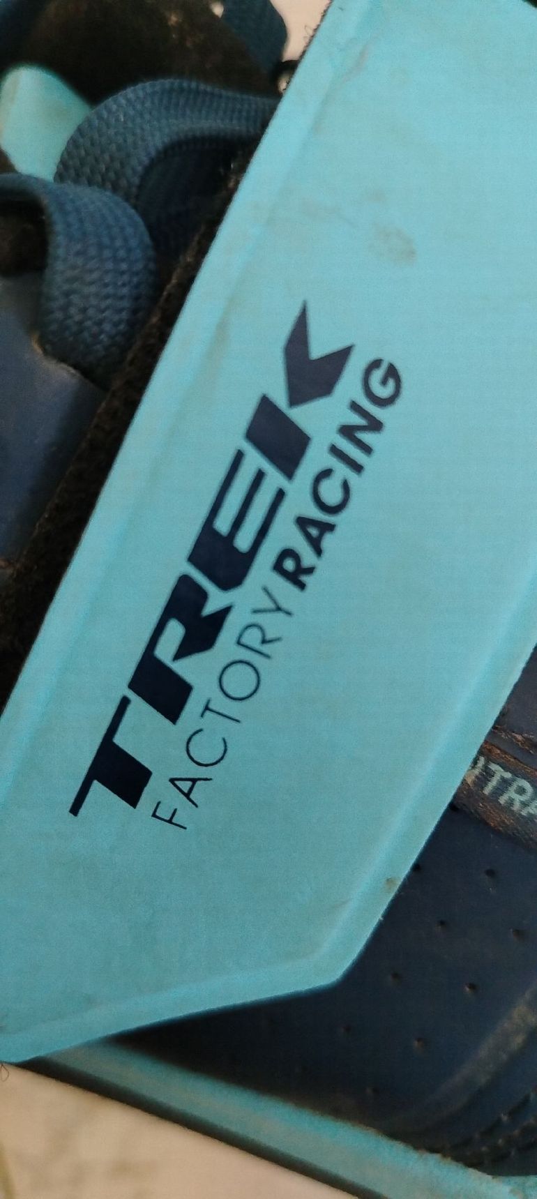 Used Trek Factory Racing Enduro SPD Shoes bike — image 5 of 5