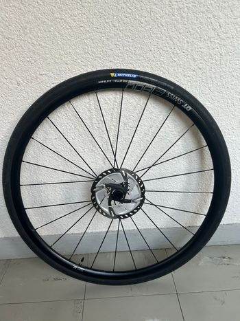 Used Dt Swiss Roues aluminium 2023 bike — image 2 of 3