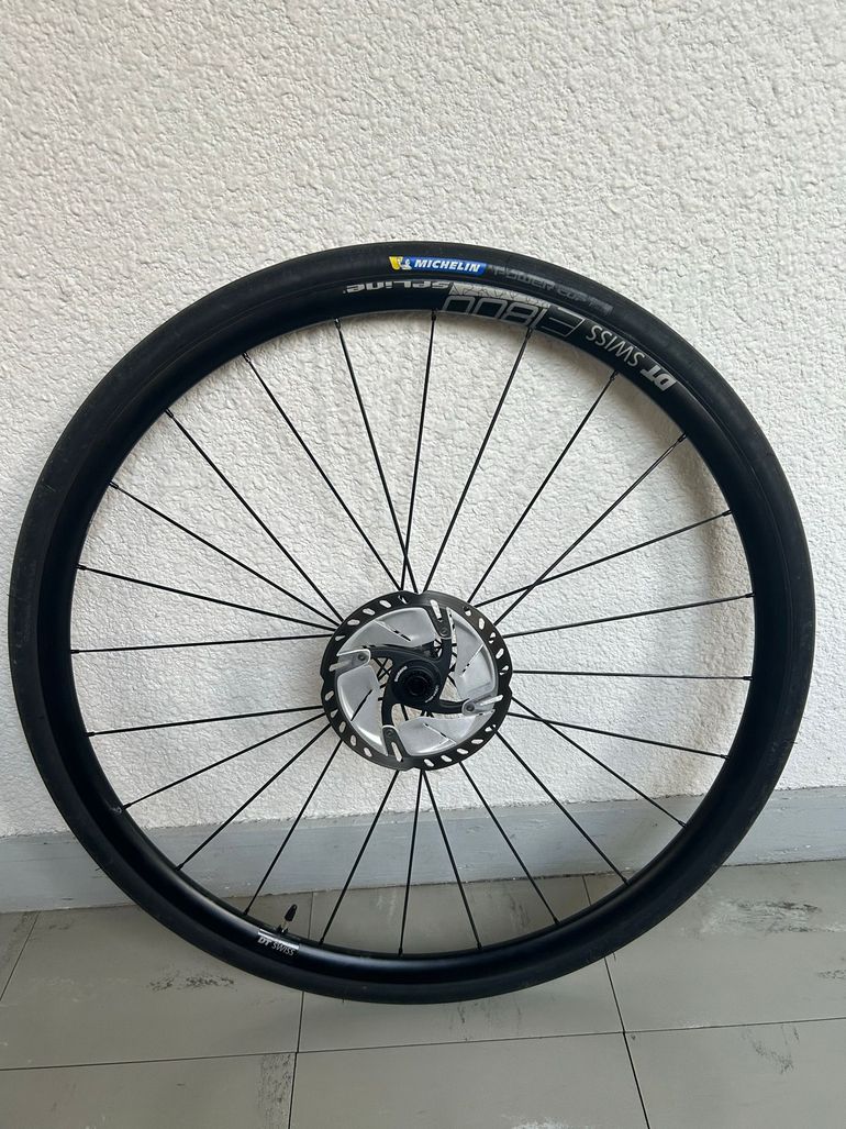 Used Dt Swiss Roues aluminium 2023 bike — image 2 of 3