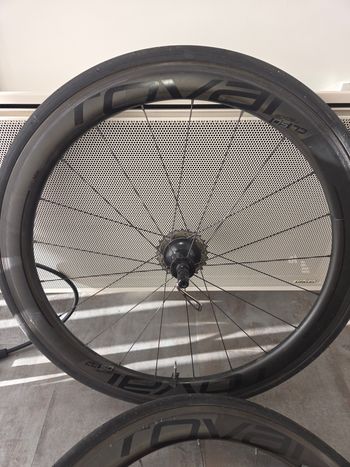 Used Specialized Roval CL50 Rapide bike — image 11 of 12