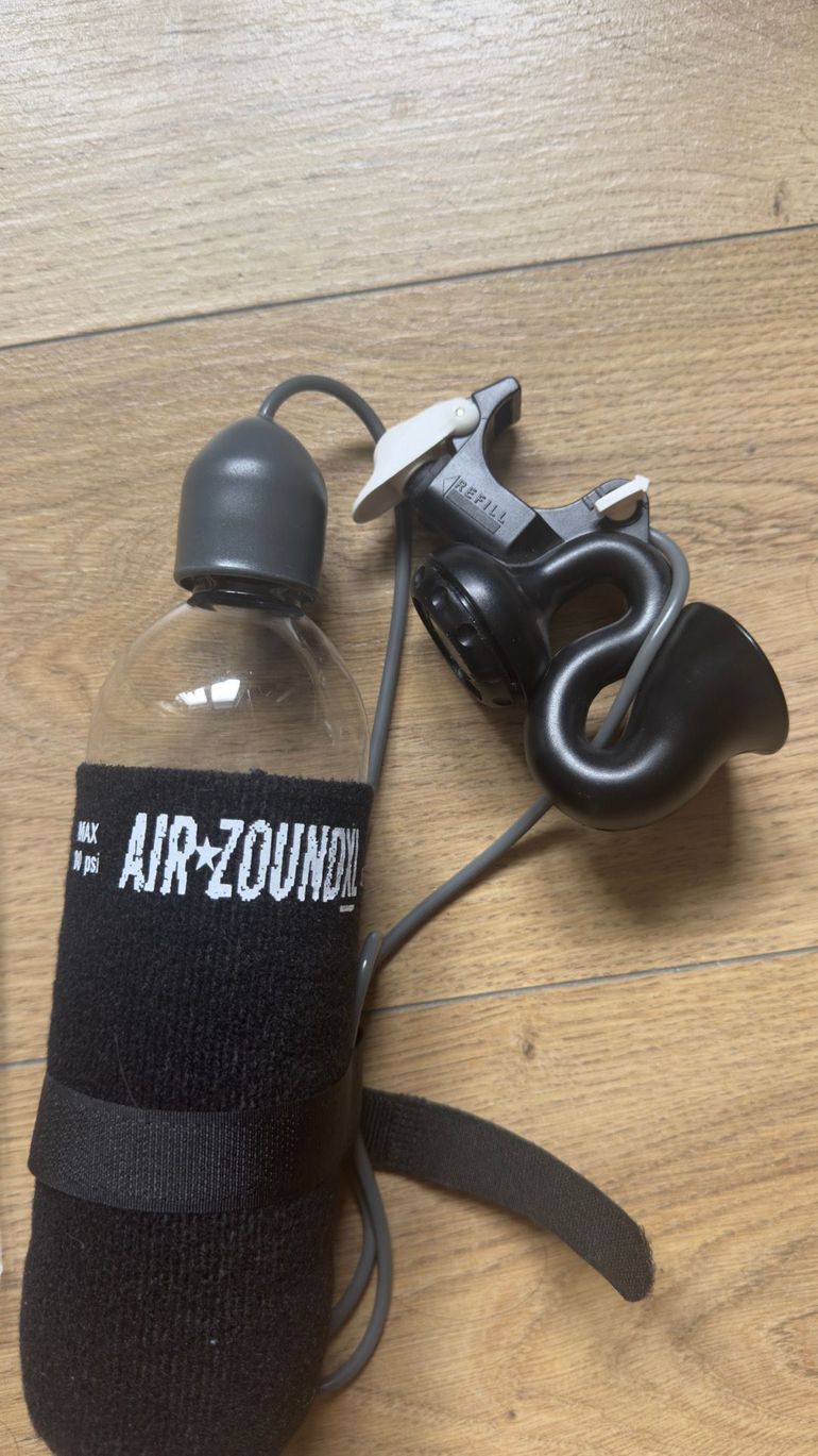 Used Air Zound XL Airhorn bike — image 3 of 4