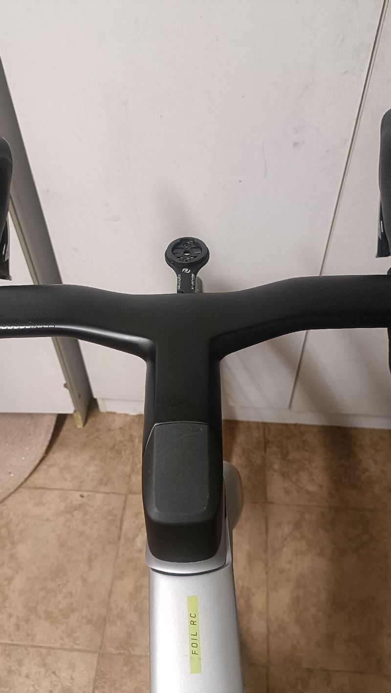 Syncros Foil RC Handlebar 2025 bike usato — immagine 1 di 5