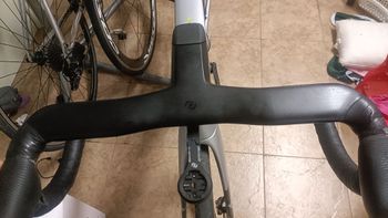 Used Syncros Foil RC Handlebar 2025 bike — image 4 of 5