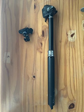 Used RockShox Reverb AXS 2024 bike
