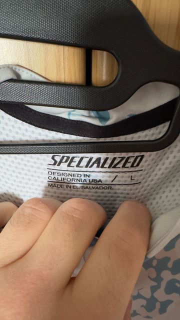 Used Specialized maglia bike — image 3 of 3
