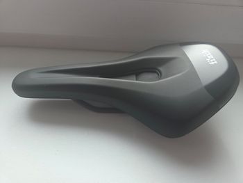 Used Fizik Terra Aidon X5 Saddle 2026 bike — image 4 of 4