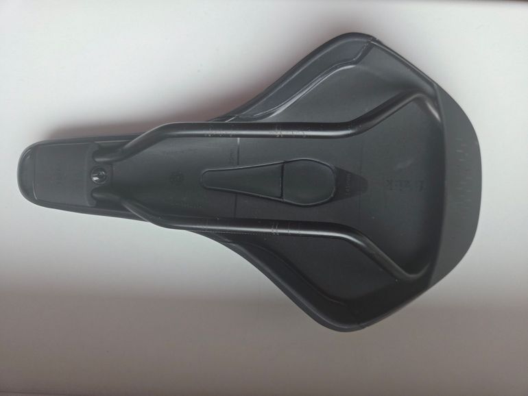 Used Fizik Terra Aidon X5 Saddle 2026 bike — image 2 of 4