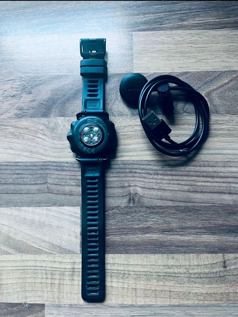 Used Polar Grit X Pro GPS Watch 2021 bike — image 3 of 3