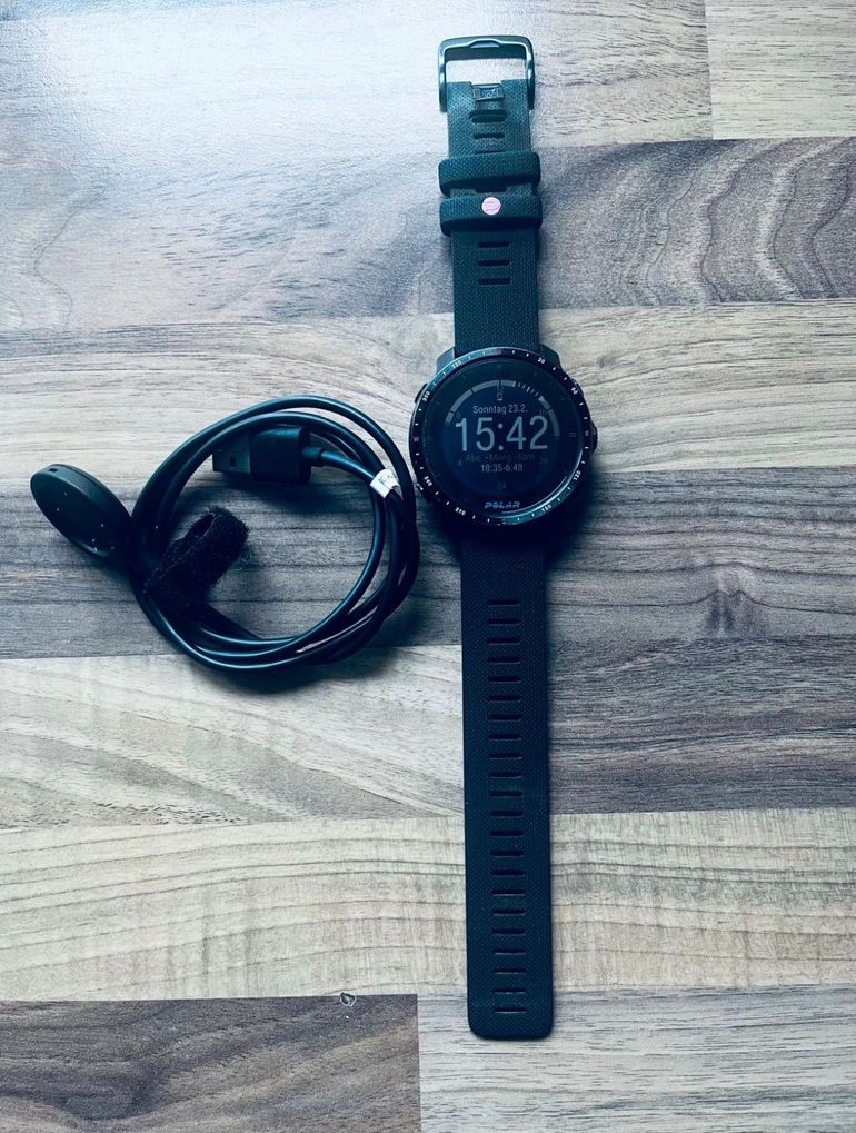 Used Polar Grit X Pro GPS Watch 2021 bike — image 1 of 3