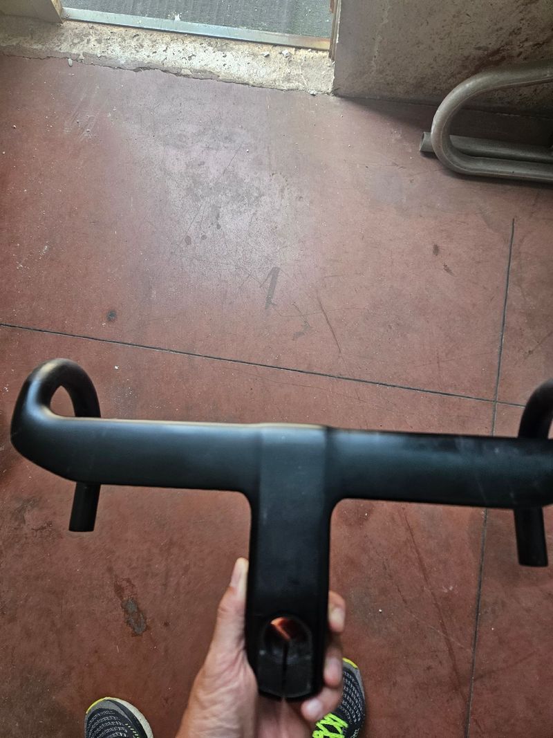 Tweedehands Cube litening aero bike — afbeelding 1 van 3
