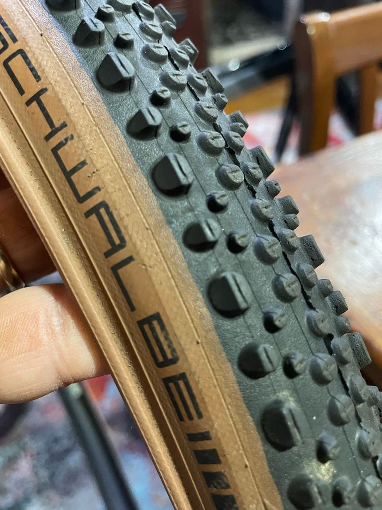 Used Schwalbe X-ONE allround 33-622 bike — image 5 of 5