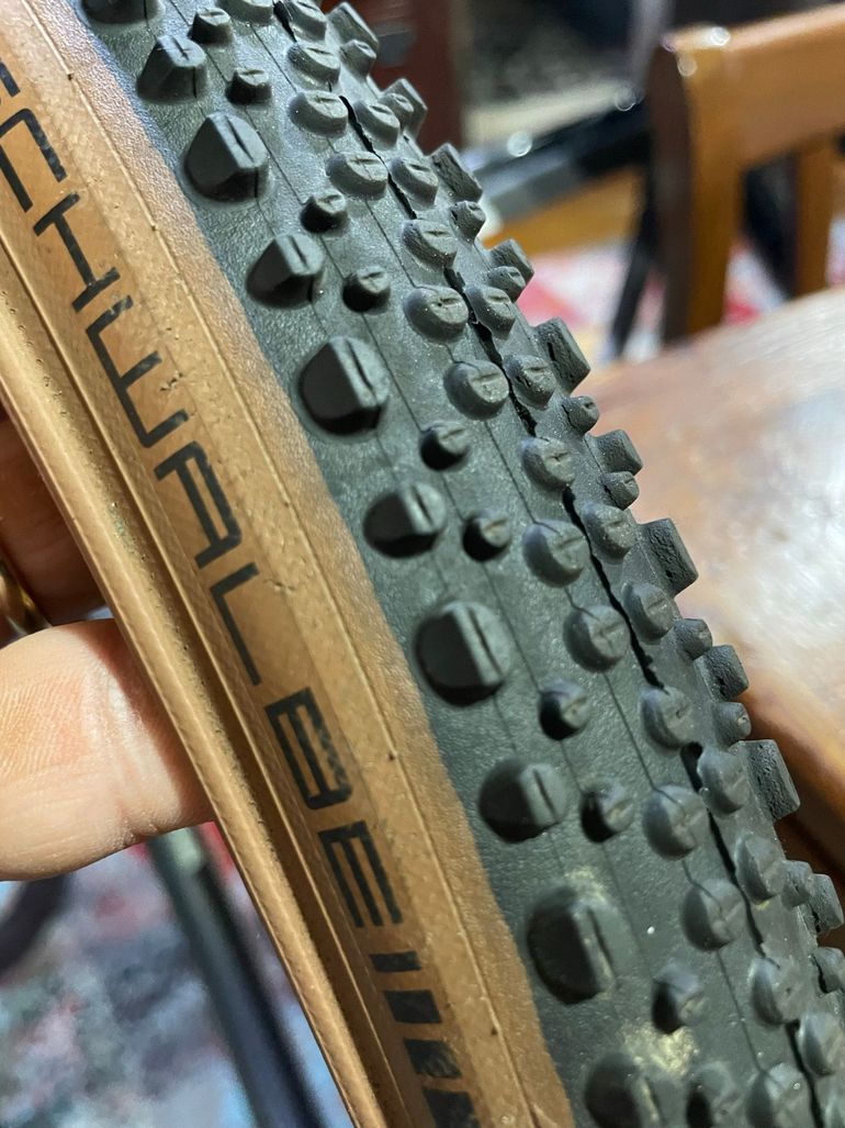 Used Schwalbe X-ONE allround 33-622 bike — image 1 of 5