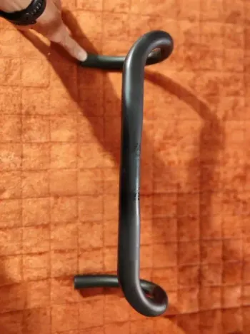 Used Giant SLR 420 mm Handlebar 2022 bike — image 4 of 4