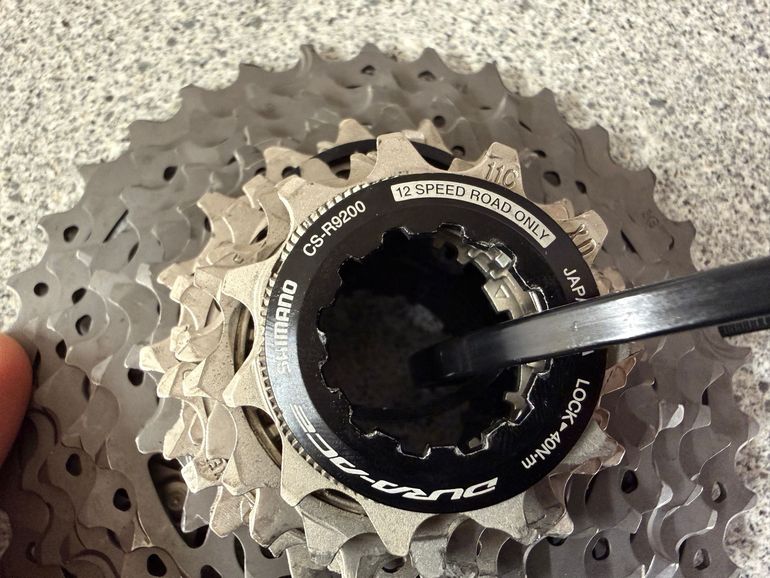 Used Shimano Dura Ace 9200 Kassette 11-34 bike — image 3 of 4