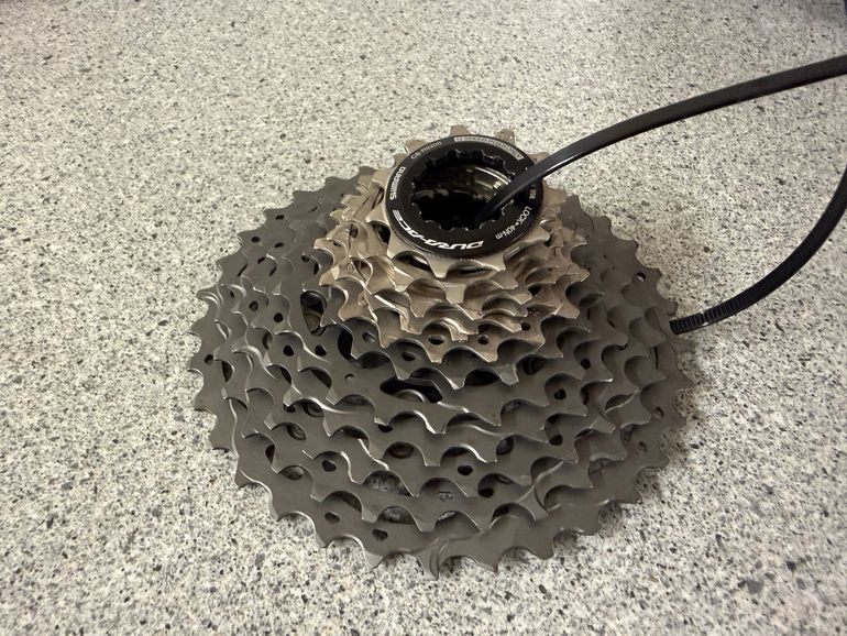 Used Shimano Dura Ace 9200 Kassette 11-34 bike — image 2 of 4