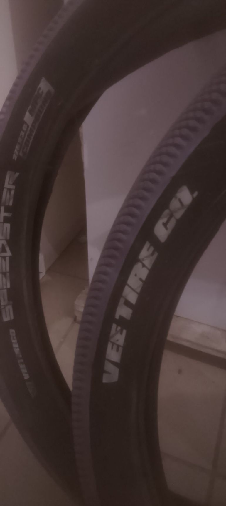 Used Vee Tires speedster 2025 bike — image 2 of 2