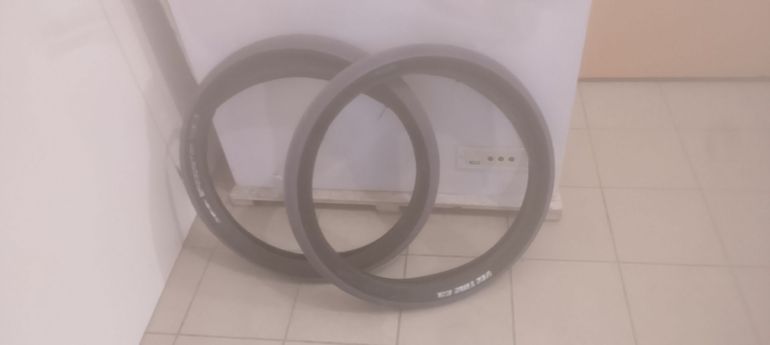 Used Vee Tires speedster 2025 bike — image 1 of 2