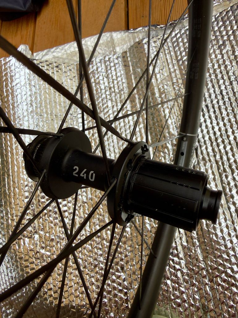 Used Dt Swiss GRC 1400 DICUT 30 650B Front Wheel 2025 bike — image 5 of 10