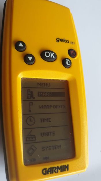 Used Garmin Geko 101 Portable GPS bike — image 3 of 7