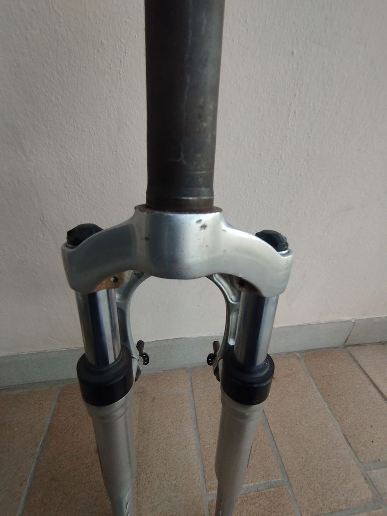 Used Marzocchi XC400 bike — image 12 of 18