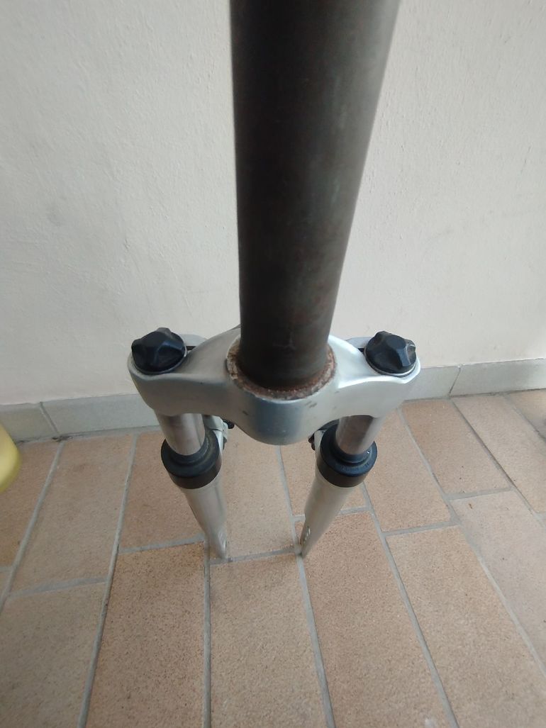 Used Marzocchi XC400 bike — image 13 of 18