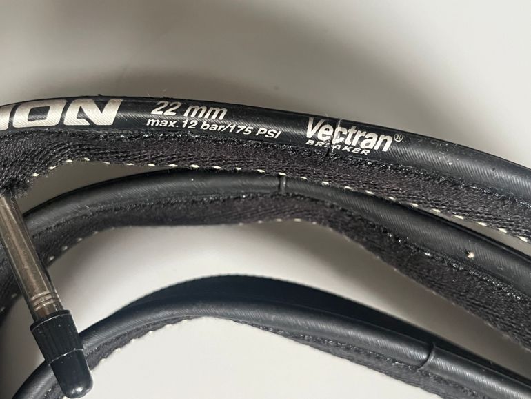 Used Continental Compétition 22mm Lightweight bike — image 4 of 9