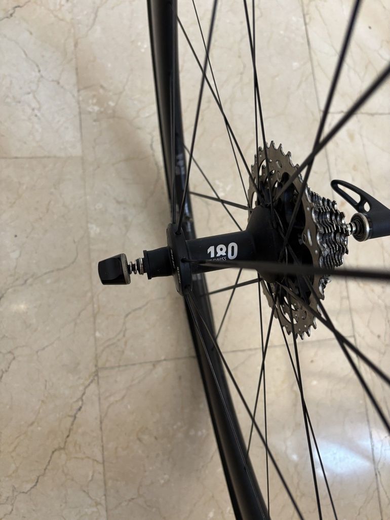 Used Dt Swiss ARC 1100 DICUT 48 mm 2024 bike — image 5 of 8