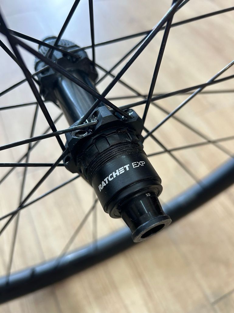 Used Dt Swiss 1200 XMC Carbon bike — image 5 of 7