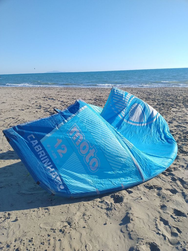 Used Cabrinha Moto 12m Kite 2019 bike — image 2 of 8
