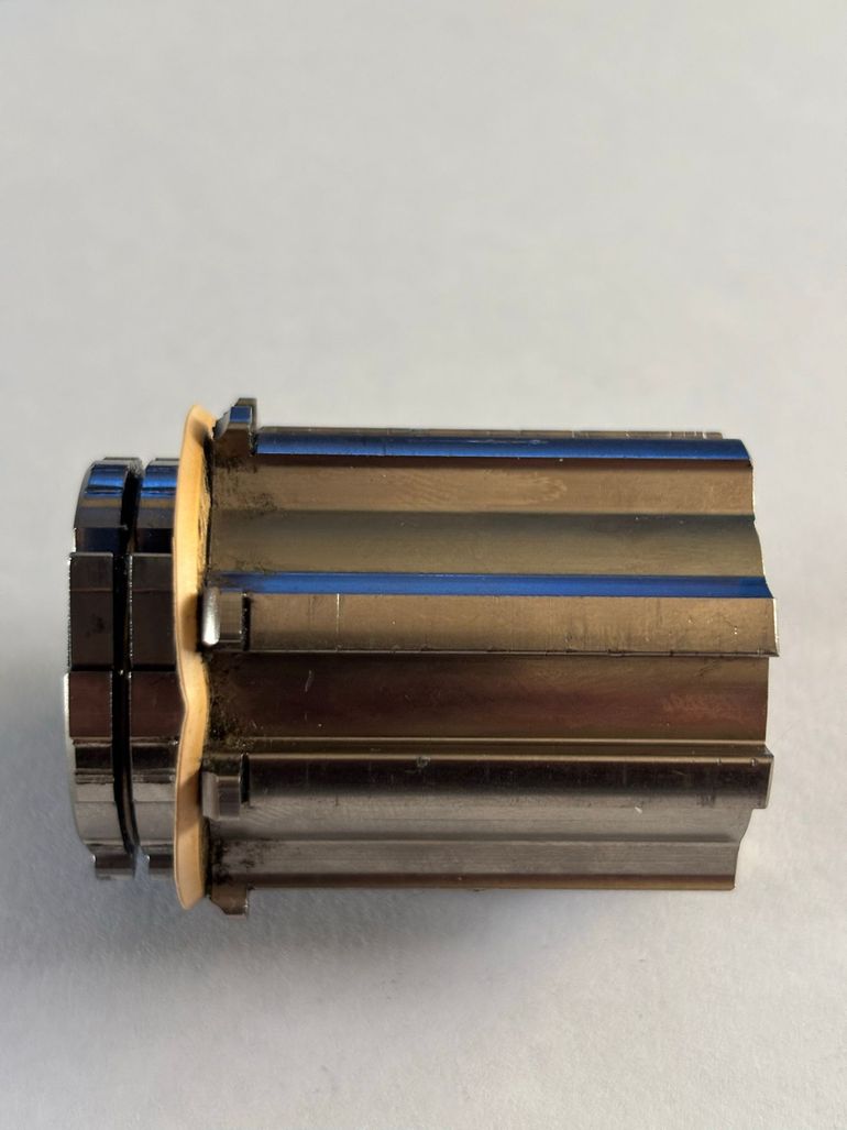 Used Campagnolo FH-BUU015X1 Freehub Body bike — image 2 of 9