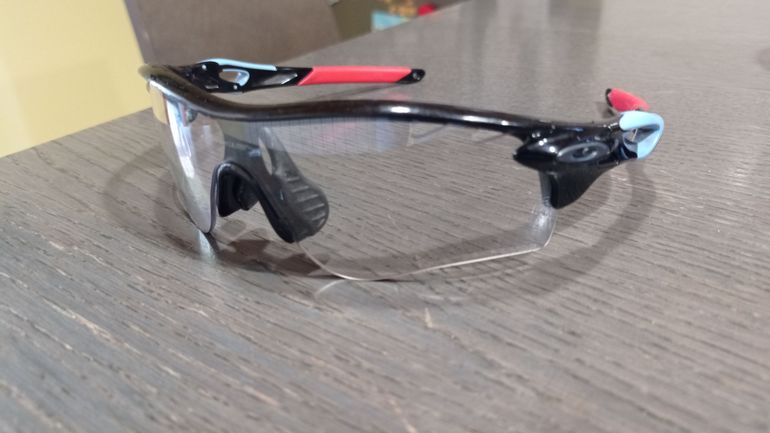Used Oakley Radar Lock Double Lens with Case bike — image 1 of 3