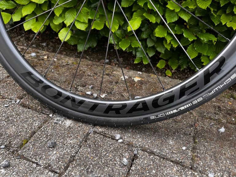 Used Bontrager Aeolus Pro 3 TLR Disc 2020 bike — image 5 of 5
