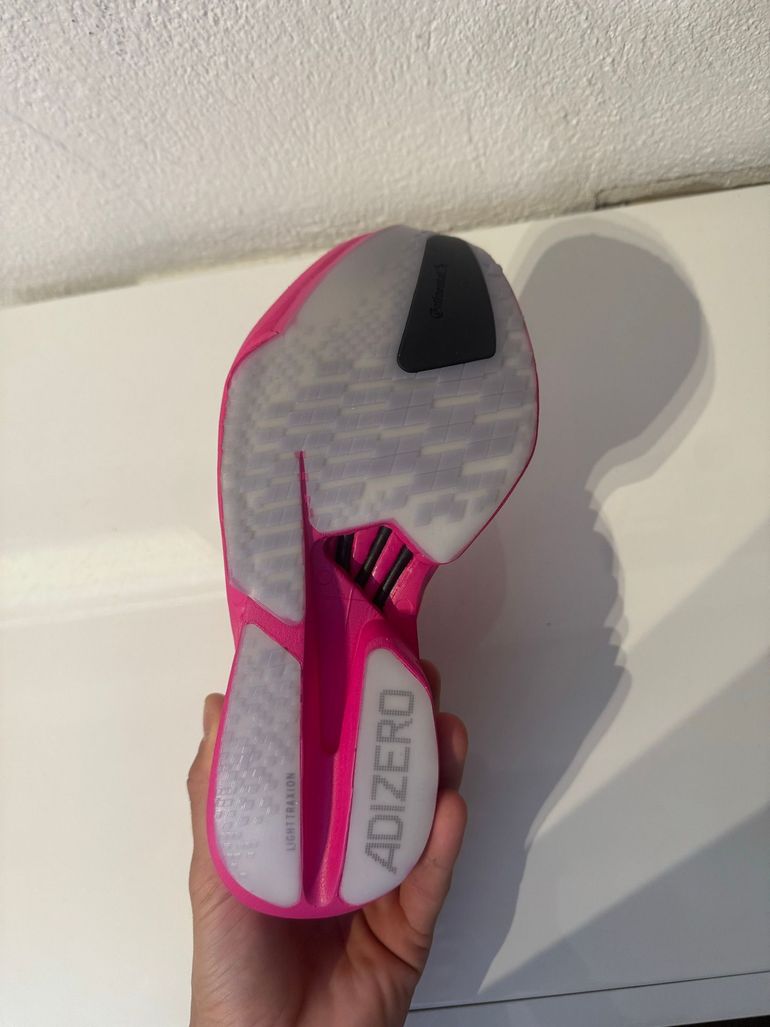 Used Adidas Adizero Adios Pro 4 2025 bike — image 2 of 6