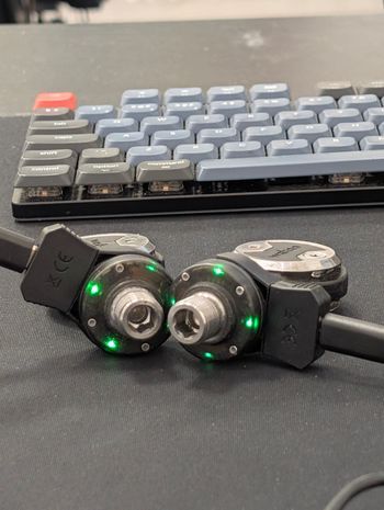 Used Wahoo PowerLink zero Dual Sided Power Pedals 2025 bike — image 2 of 6