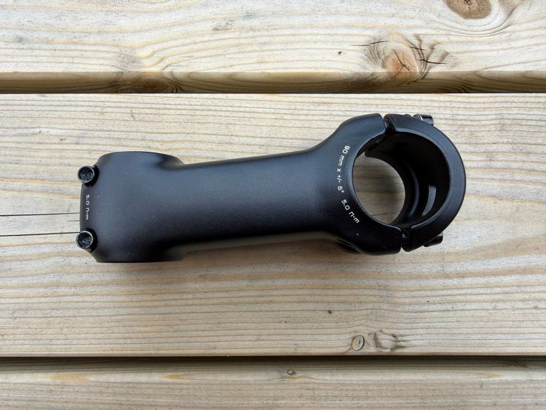 Used Specialized Future Stem 90mm 6-degree 2021 bike — image 1 of 3