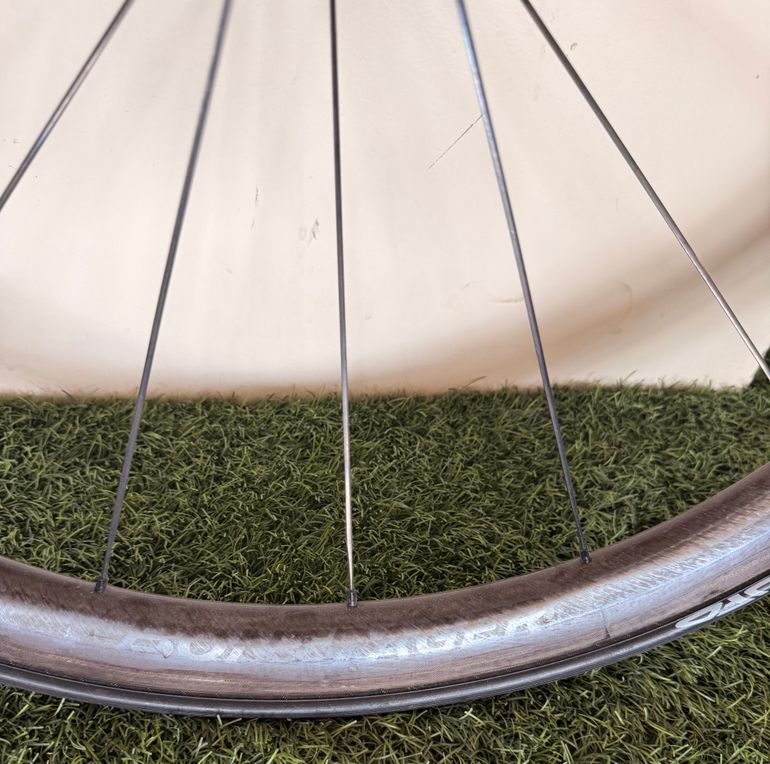 Used Bontrager Carbonio Rim Brake 2011 bike — image 2 of 5