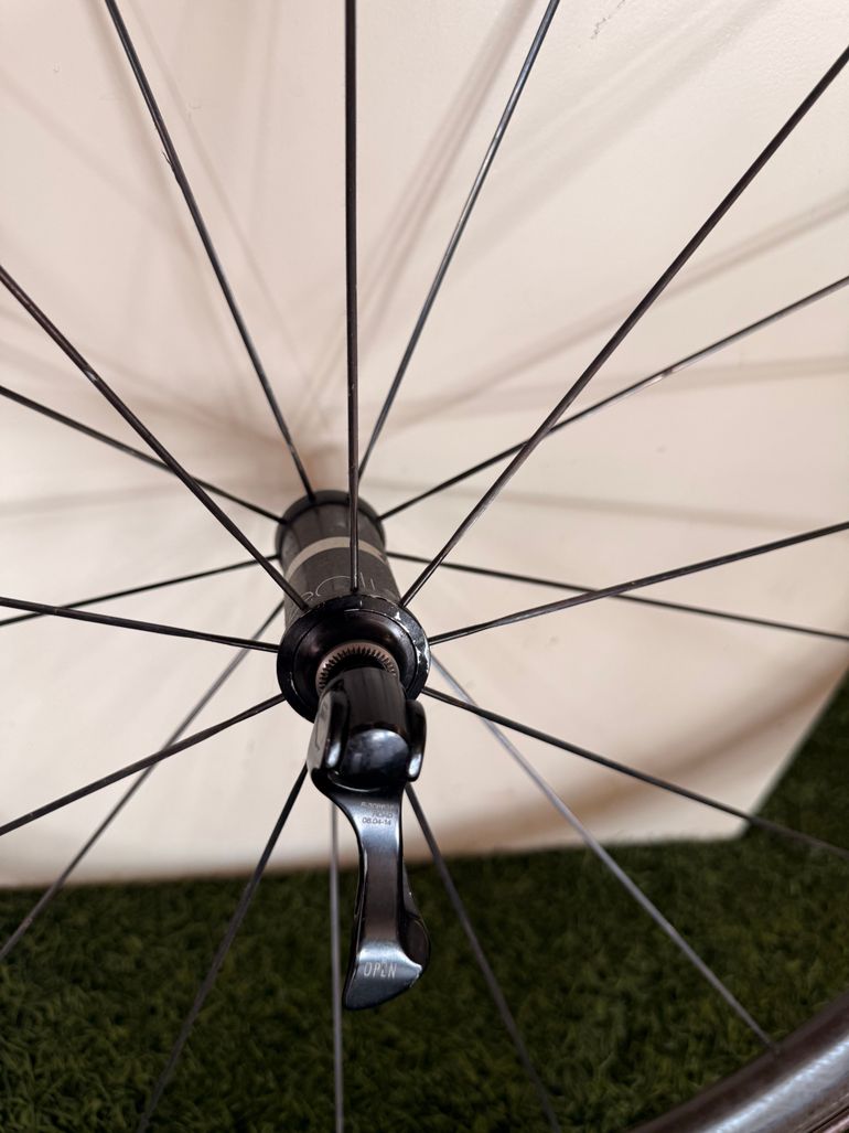 Used Bontrager Carbonio Rim Brake 2011 bike — image 3 of 5