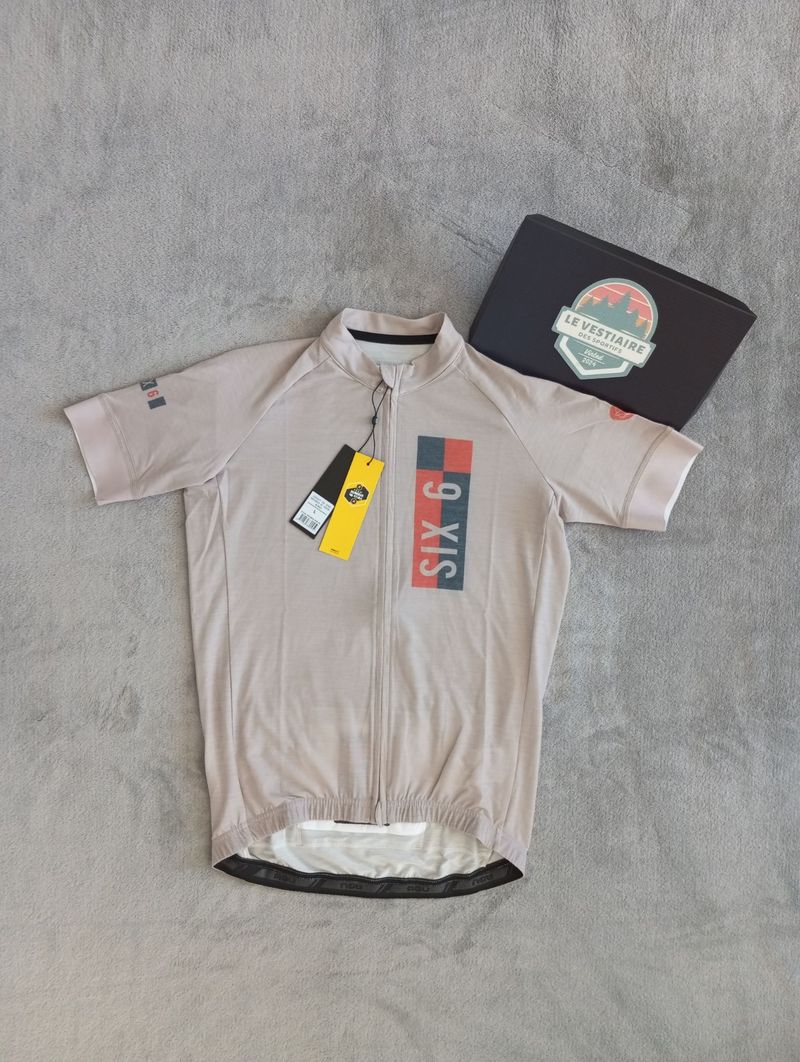 Używany AGU Merino Six6 femme Taille L Cycling Clothing