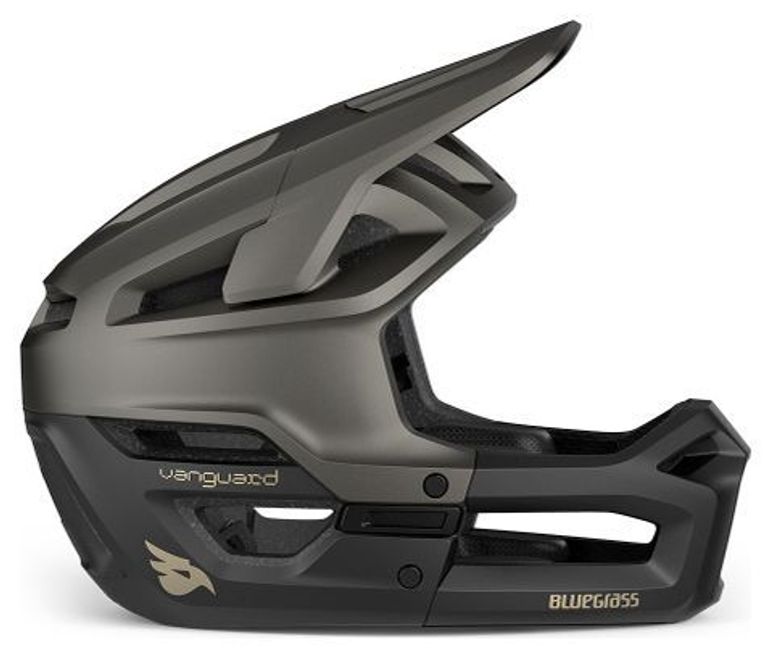 Used Bluegrass Vanguard Core Helmet 2025 bike — image 3 of 4