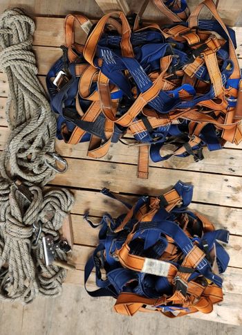 Used sans Lot harnais escalade / élagage / accrobranche (12 harnais + 5 cordes) 2009 bike